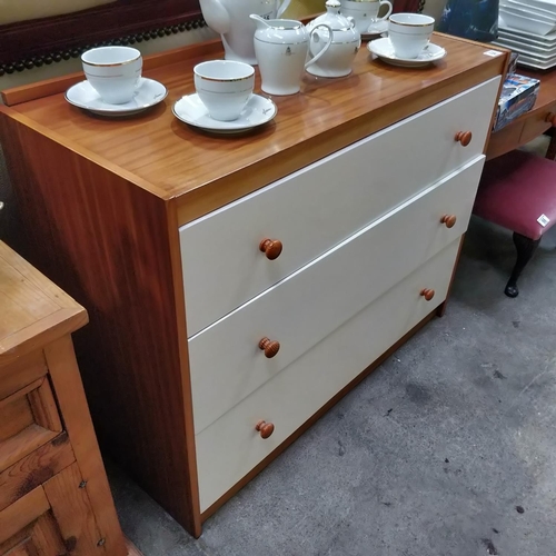 64 - 3 Drawer Chest