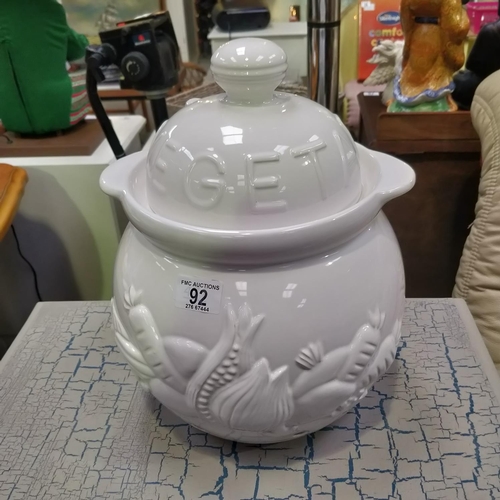 92 - Lovely Large Crockpot