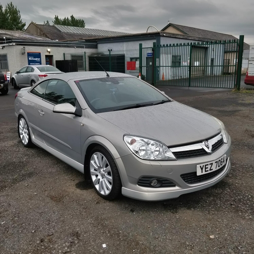 Vauxhall Astra Twin Top Silver Lake Met Code: 179 03T Aerosol Spray Paint Chip/Scratch Repair main image 0