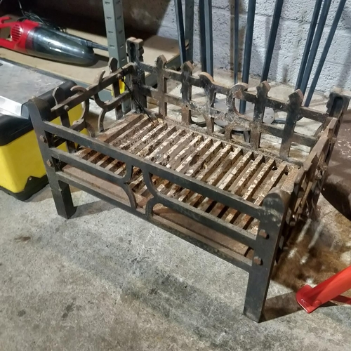 31 - Old Fire Grate