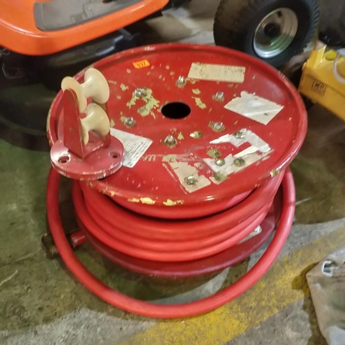 537 - A Good Fire Hose On Reel