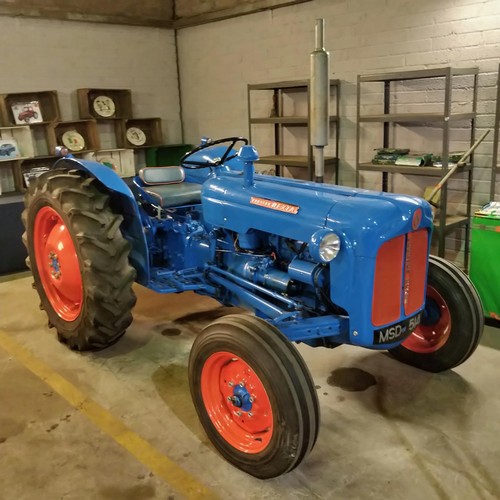 586 - 1964 Fordson Dexta Live Drive With Original Tax Book, Fully Restored To A Very High Standard, Mechan... 