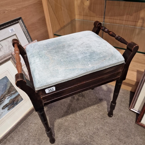 Lot 353       