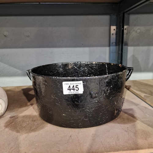 Lot 445       