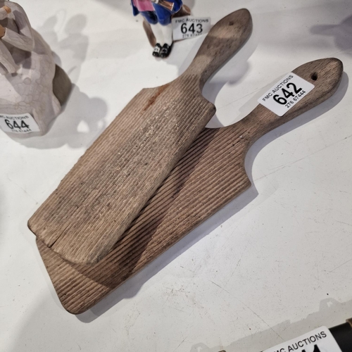 642 - Pair Of Butter Pats