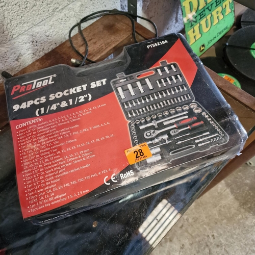 28 - New 94pc Socket Set