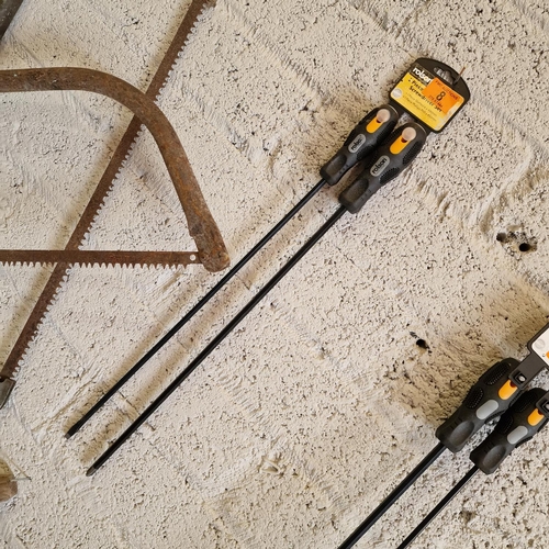 8 - Set Of Long Screwdrivers