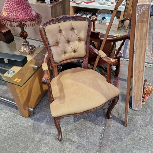 116 - Lovely Decorative Chair