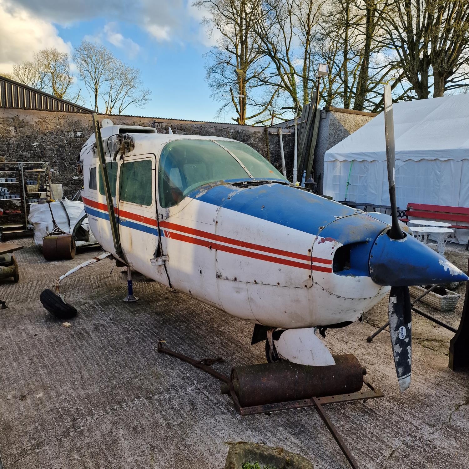 Aeroplane For Whatever You Want & 2 Rolls Royce Engines