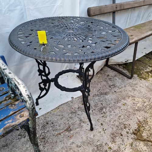 1432 - Cast Iron Garden Table