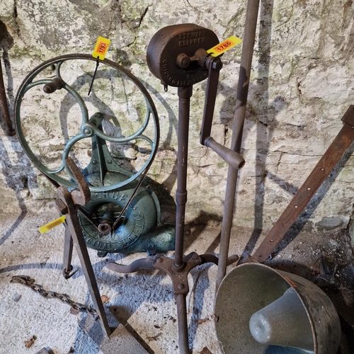 Old Set Of Stewart Horse Clippers