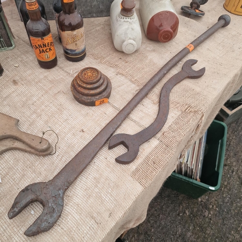 18 - Large Spanner & Other