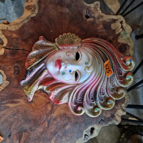 825 - Decorative Wall Art Mask