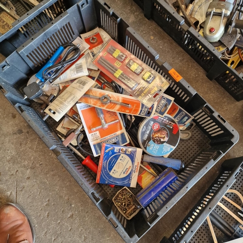 1418 - Crate Lot Of Tools