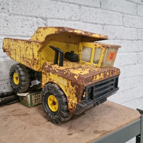 23 - Tonka Dumper