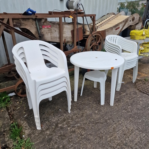 711 - Garden Table With 10 Chairs & Small Stool