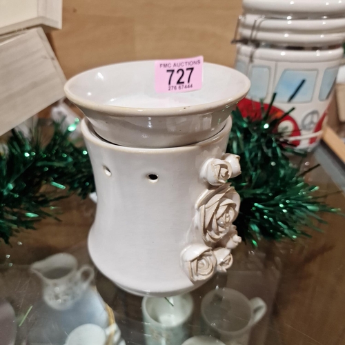 727 - A Scentsy Burner & Other