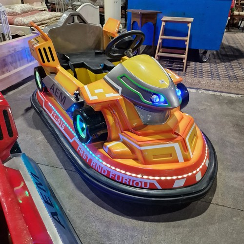 1083C - A Superb Battery Operated Bumper Car With Lights & Sounds