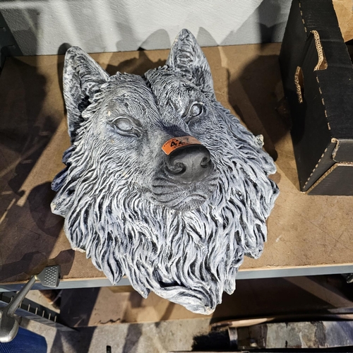 427 - Concrete Wolf Wall Ornament