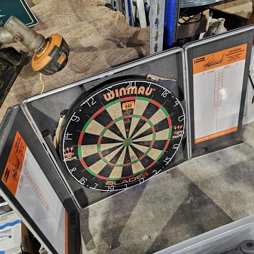 448 - Dart Board In Case