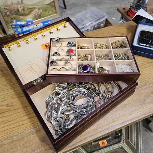 91 - Jewellery Box & Contents