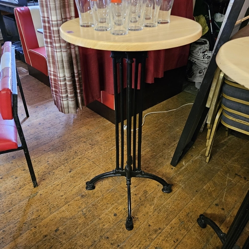 653 - High Bar Table