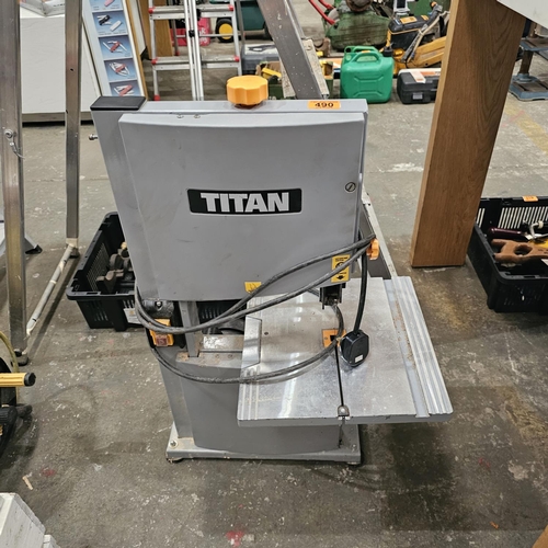490 - Titan Band Saw