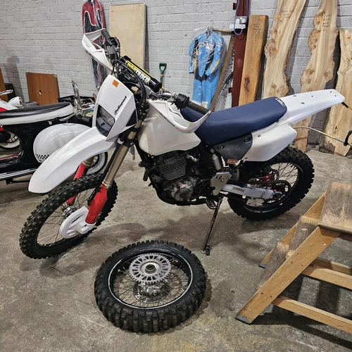 510 - 1999 XR400 Trail Bike With Tax Book, Great Going Order, 1st Time Start