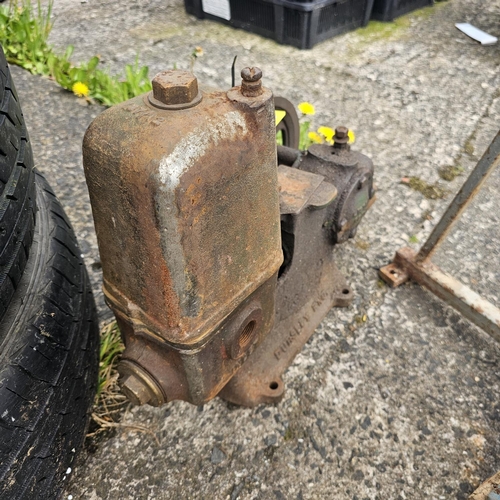 517 - Small Lister Water Pump