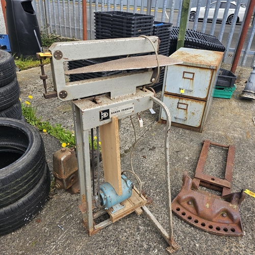 518 - Baker Perkins Fret Saw SAS