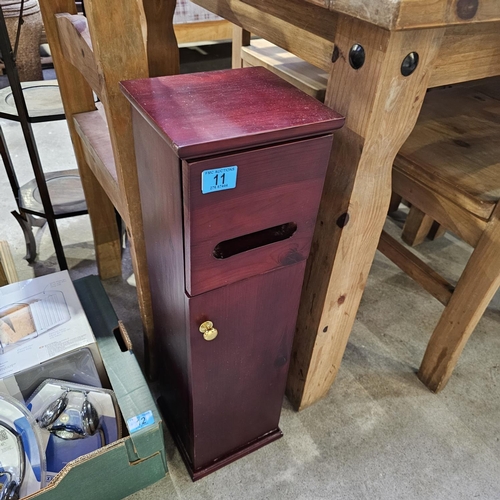 Lot 11        