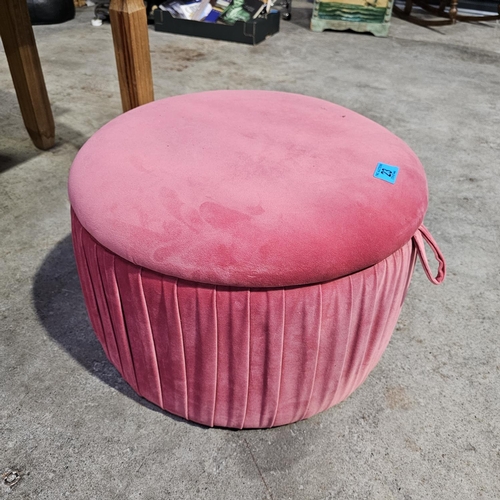 Lot 23        