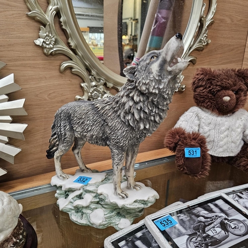 532 - Large Wolf Figurine
