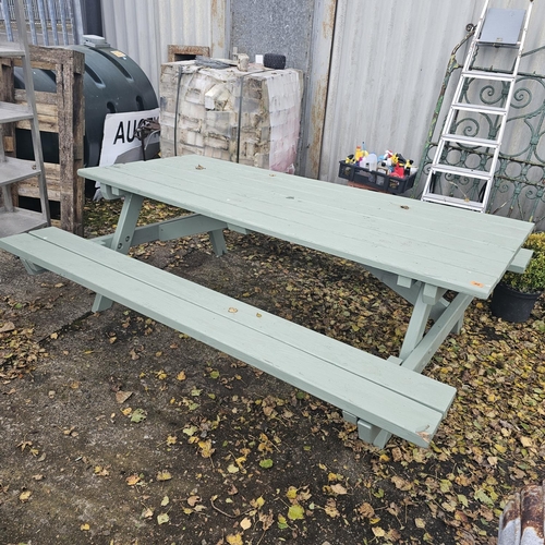 89 - A Good Garden Bench