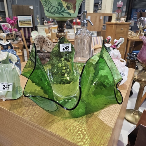 248 - Lovely Green Glass Handkerchief Vase