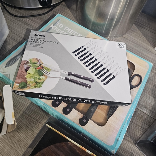 499 - 10pc Knife Set & Steak Knife Set