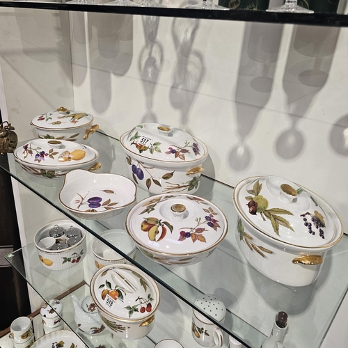 517 - Assorted Shelf Lot Of Royal Worcester