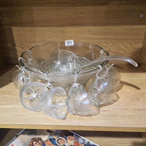 571 - Punch Bowl Set