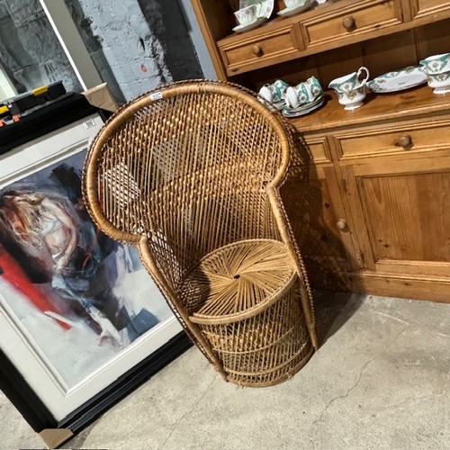 555A - Vintage Wicker Peacock Chair