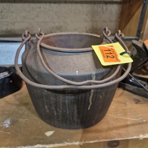 112 - Kenrick Cast iron Glue Pot