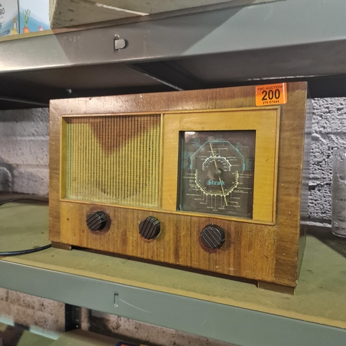 200 - Old Radio