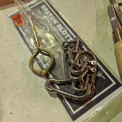 220 - 11 New Stainless Steel Boat Shackles etc