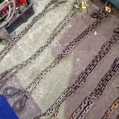 240 - Twin Lifting Chain