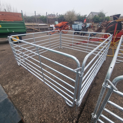 635 - Lot Of Sheep Hurdles x4 8ft 16