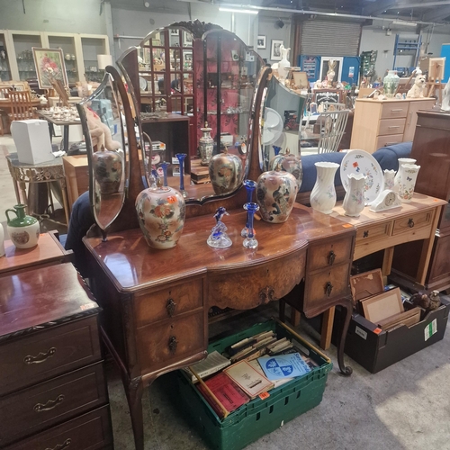 70 - A  Very Nice Old Mirrored Dressing Table