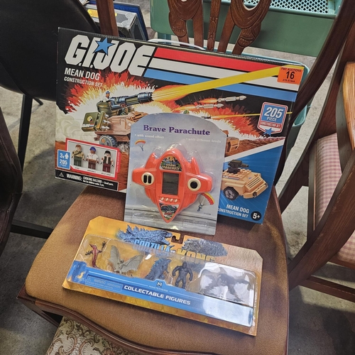16 - New G.I Joe Mean Dog Set Parachute Game