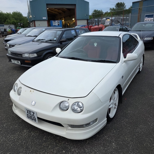 1999 Honda Integra Type R DC2, UK Car -XEZ 6168. Original Type R Folder ...