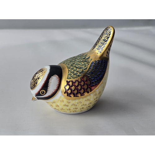121 - Royal Crown Derby Blue Tit ceramic paperweight. Gold RCD stopper - First quality. Excellent conditio... 