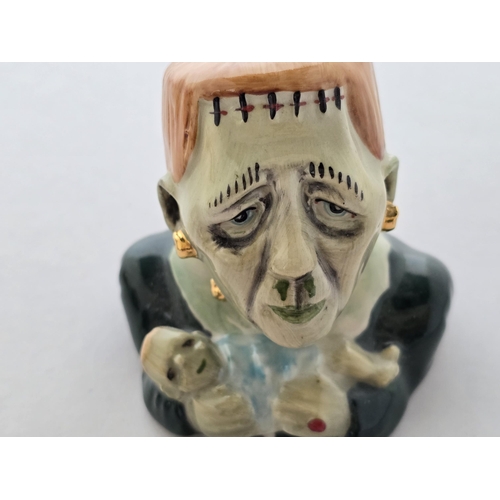 139 - Kevin Francis Ceramics Face-Pot - Mrs Frankensteins Monster, 1:1 the wife of Frankensteins Monster,h... 
