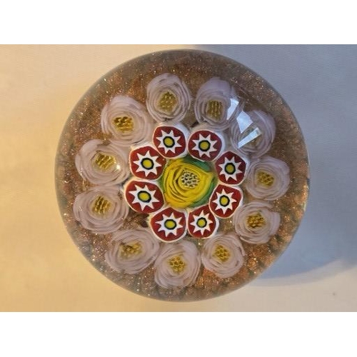 147 - James Hart paperweight - Multiple lilac roses in circle arouund 8 canes and a central yellow rose, a... 